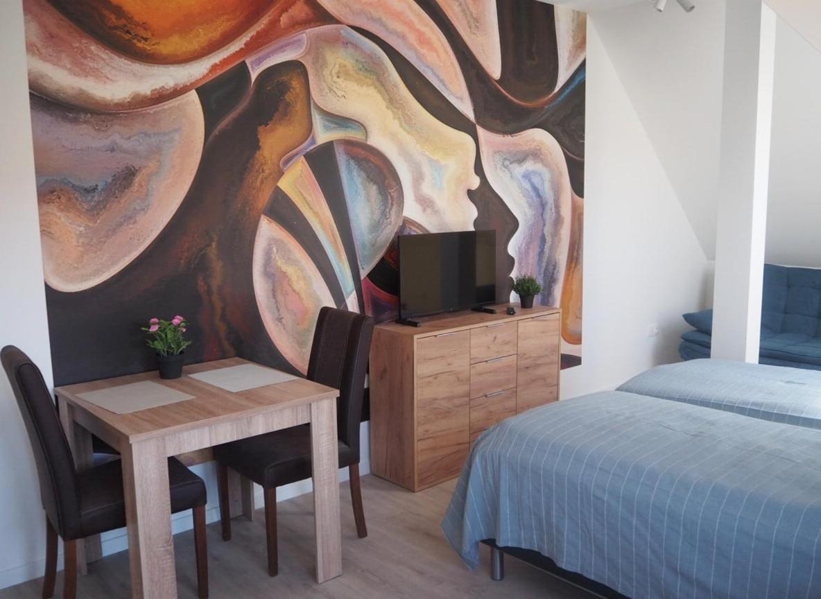 FotSzent Benedek Apartman公寓 外观 照片