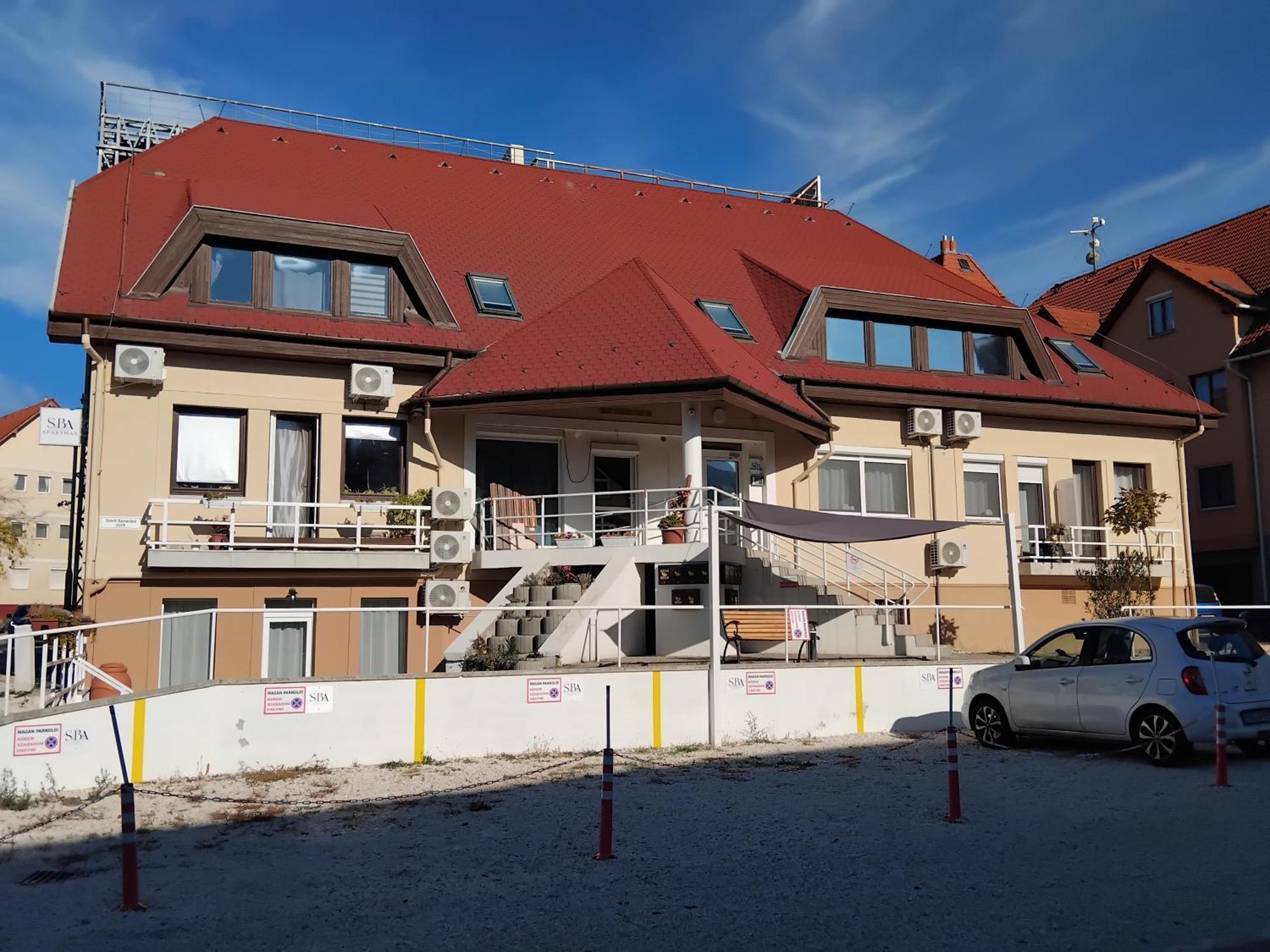 FotSzent Benedek Apartman公寓 外观 照片