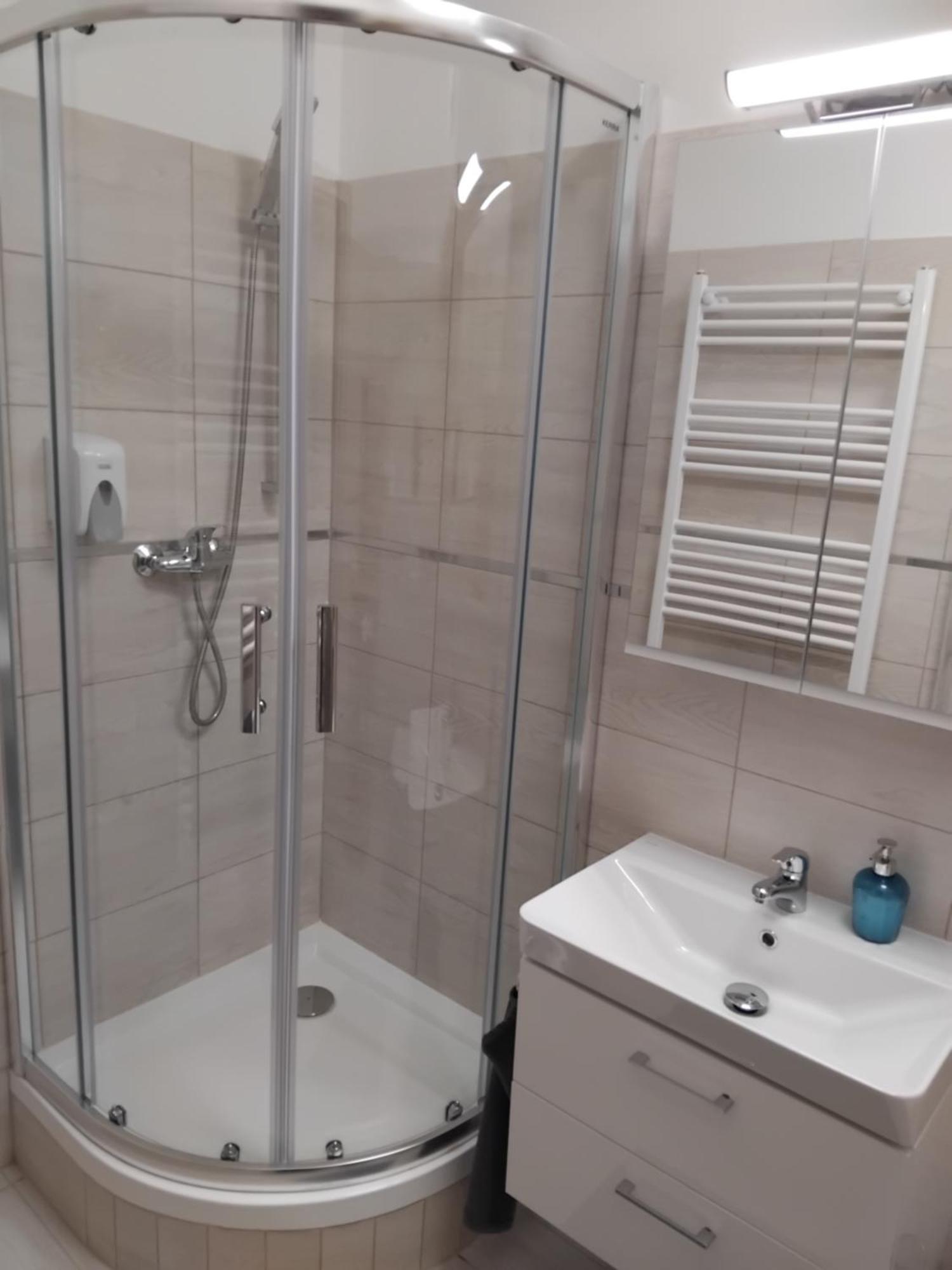 FotSzent Benedek Apartman公寓 外观 照片