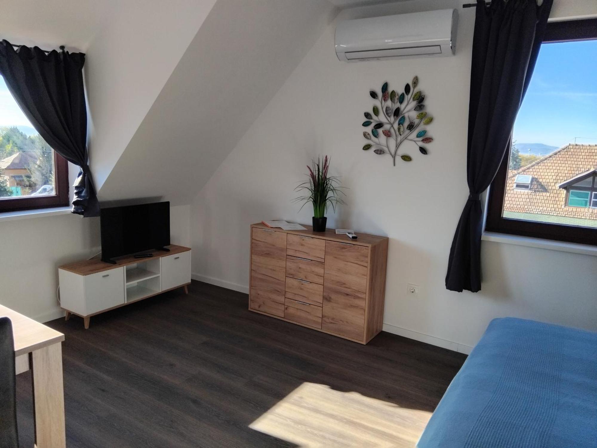 FotSzent Benedek Apartman公寓 外观 照片